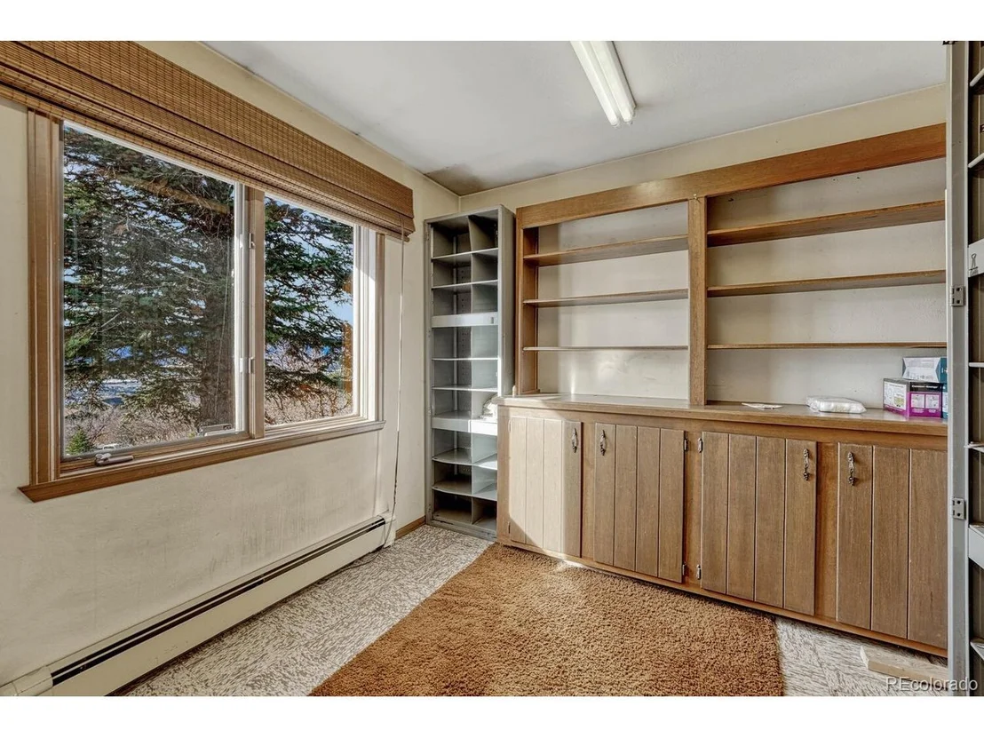 Photo of 345 Scrub Oak Way