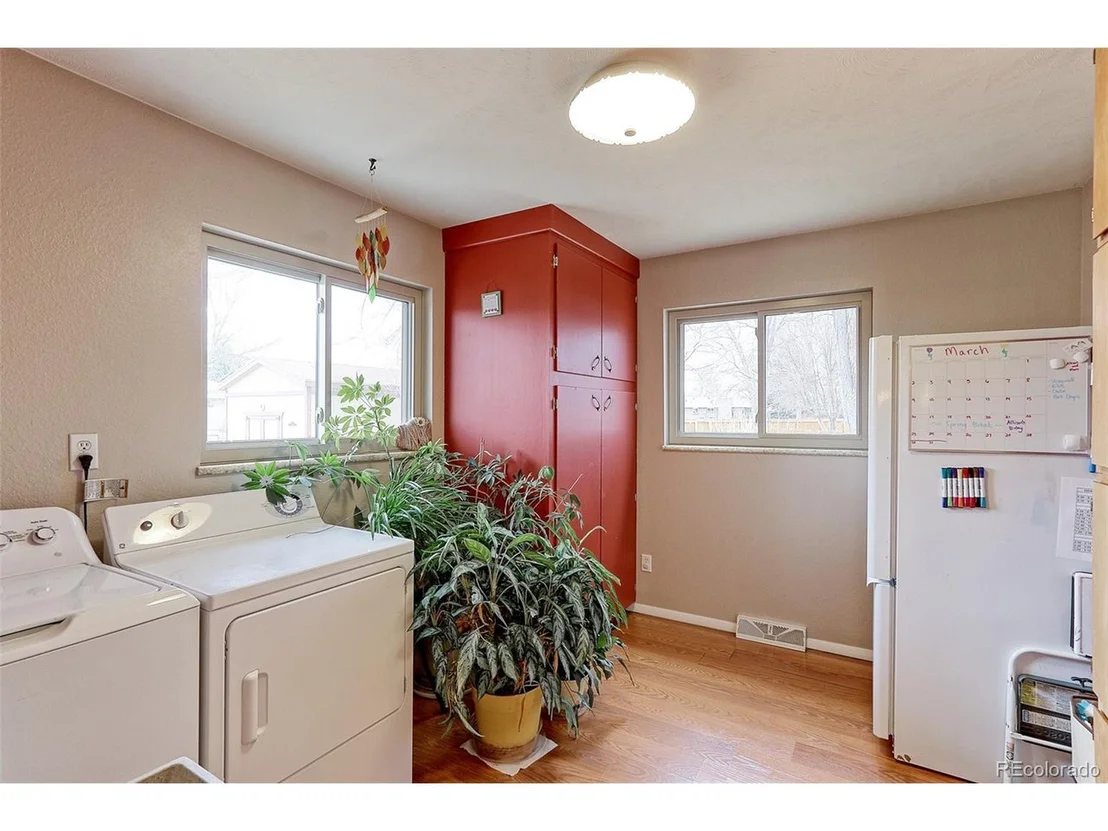 Photo of 1210 Ida Dr