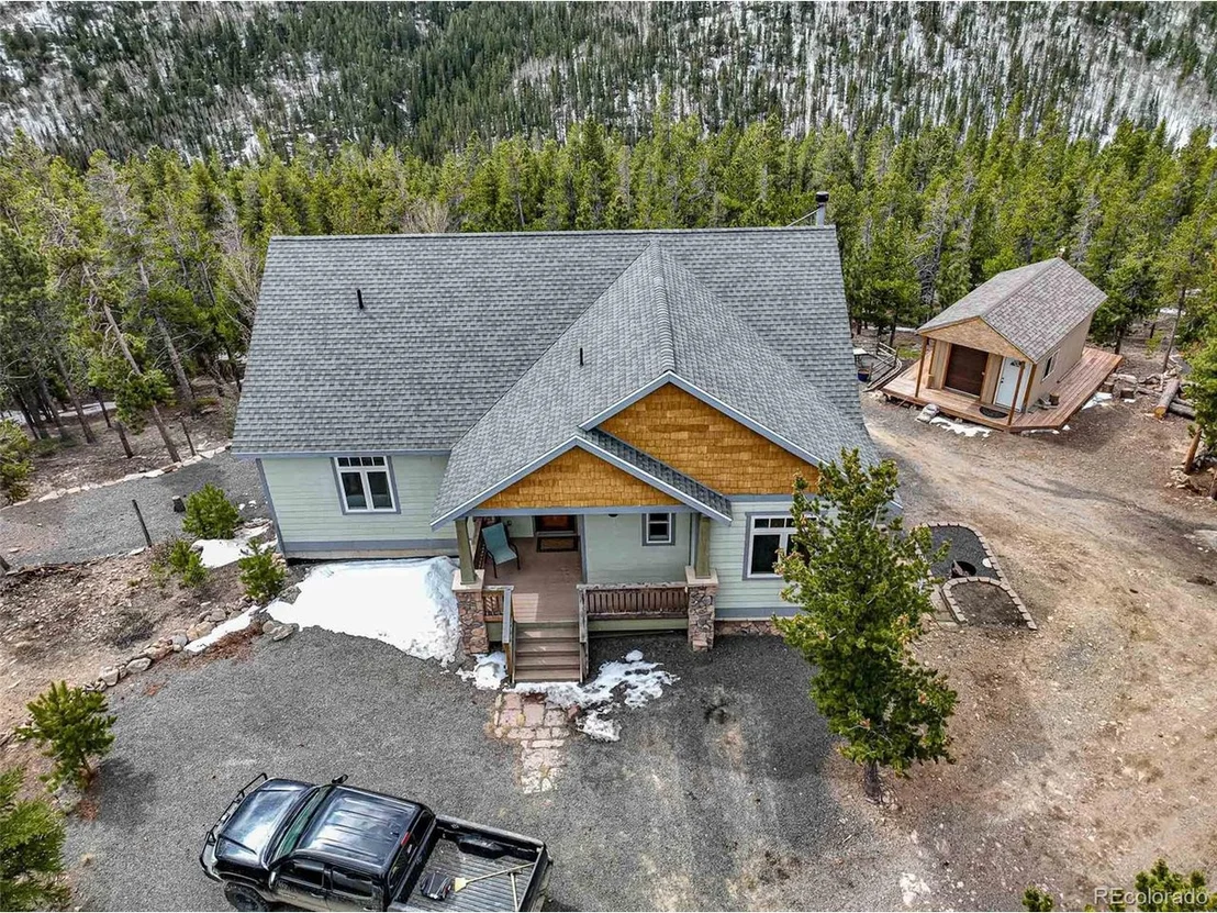 Photo of 286 Chieftain Rd