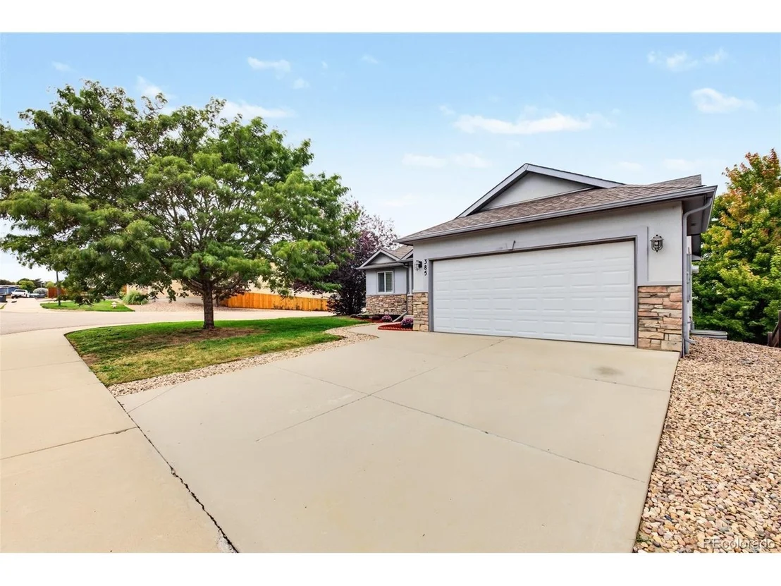 Photo of 385 Cholla Dr