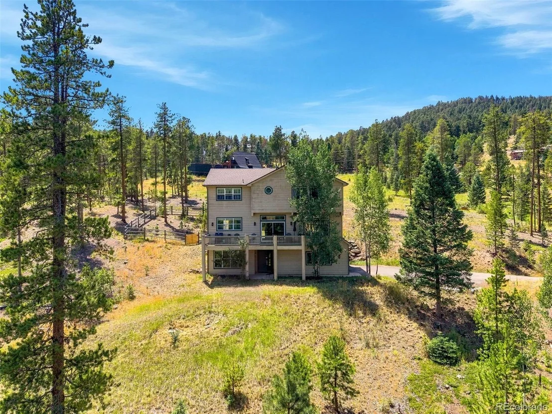 Photo of 7291 Brook Forest Dr