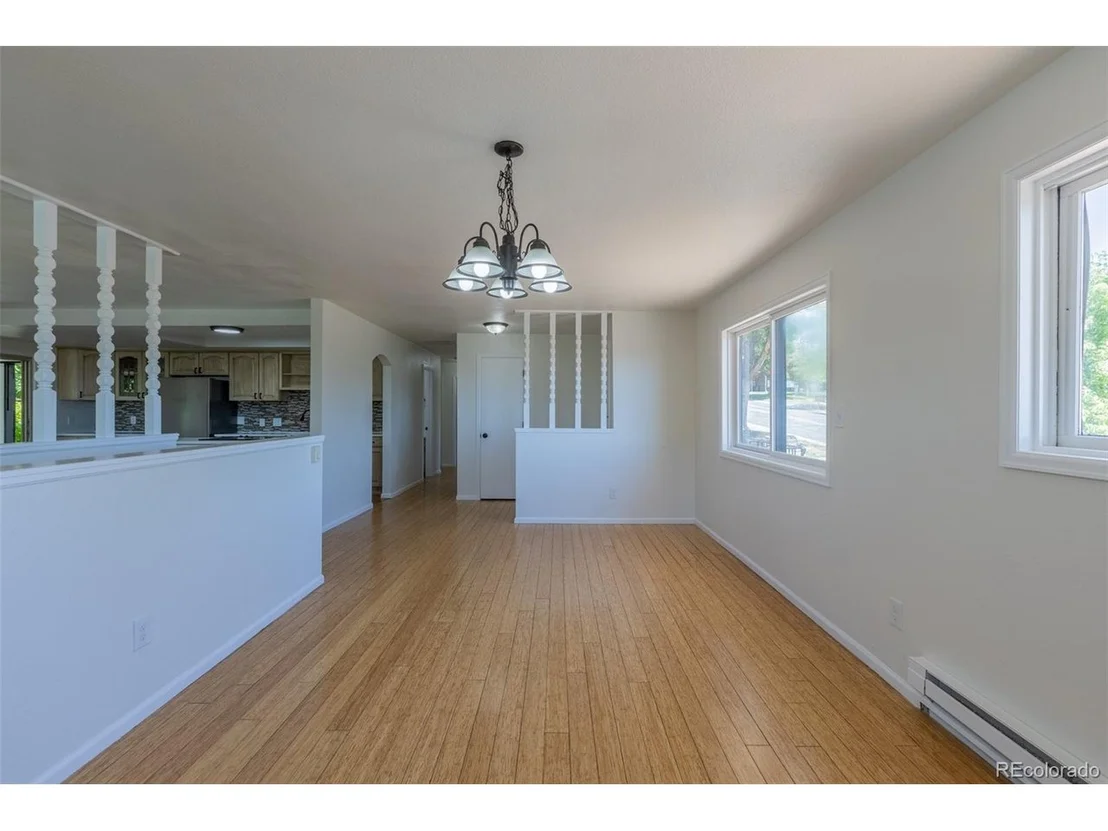 Photo of 9929 Appletree Pl