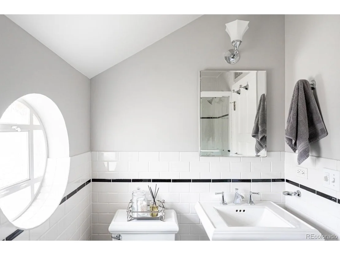 Photo of 457 Elm St