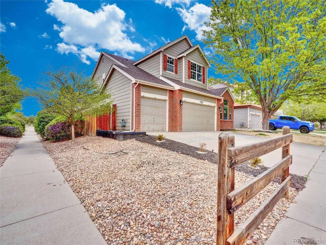 Photo of 5869 Scenic Ave