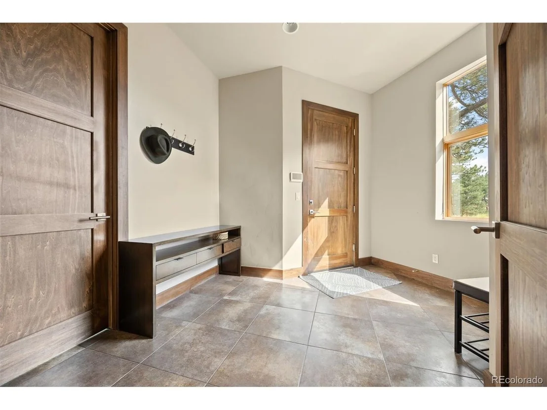 Photo of 2888 Highlands View Rd
