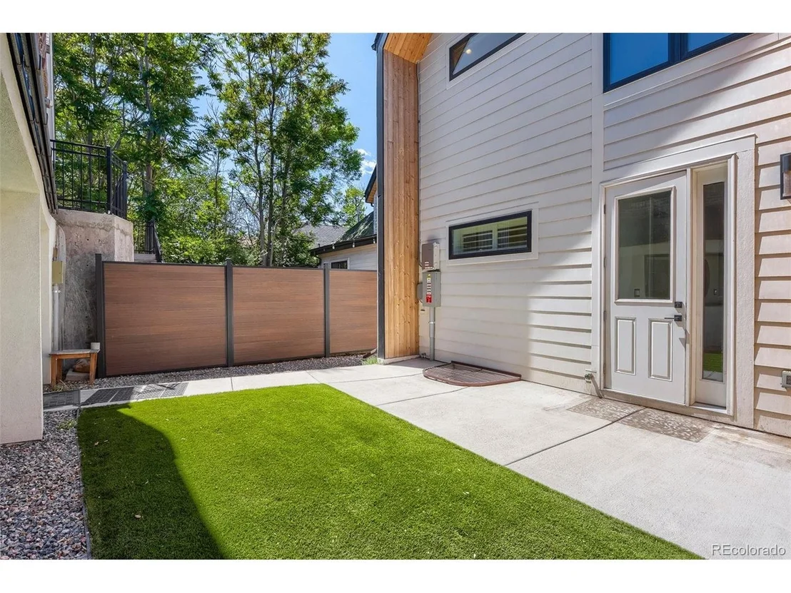 Photo of 3246 N Speer Blvd
