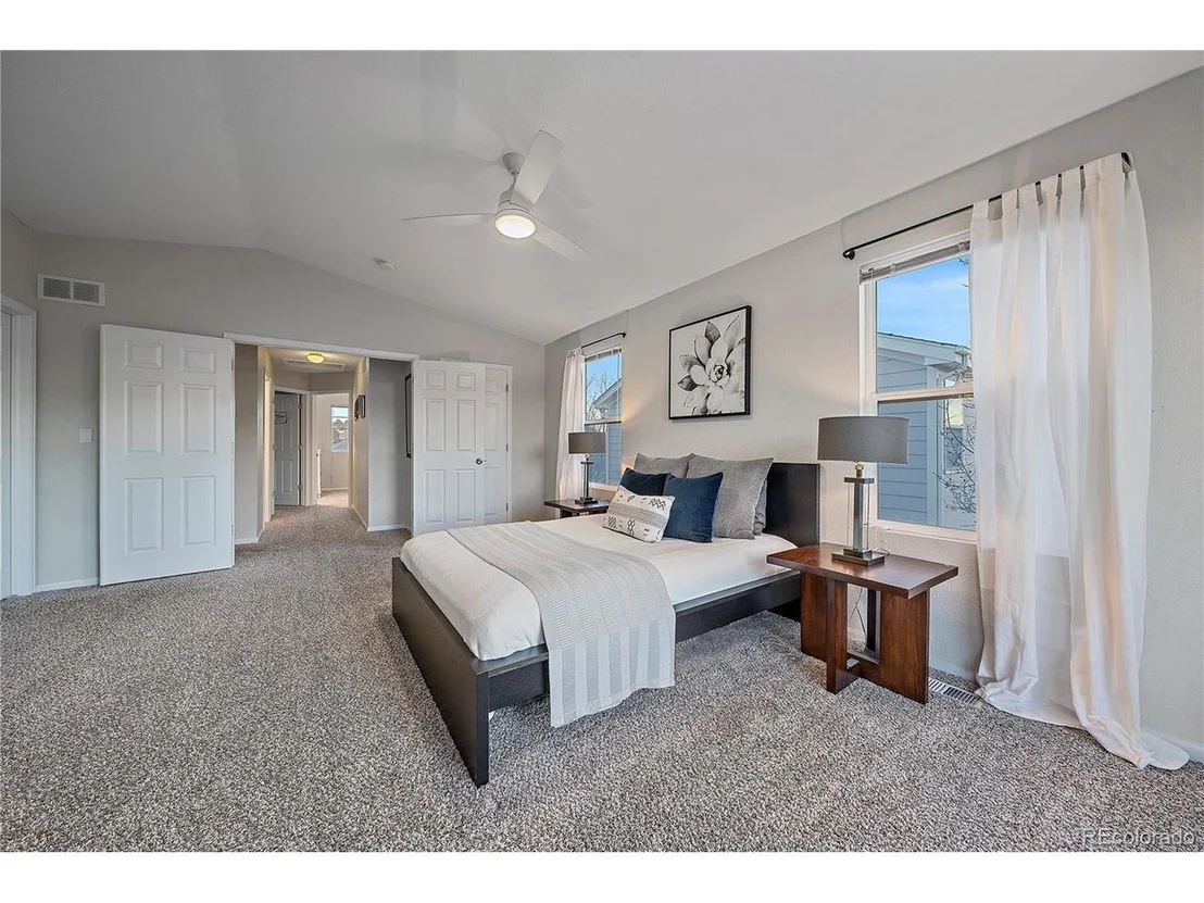 Photo of 5259 Territorial St