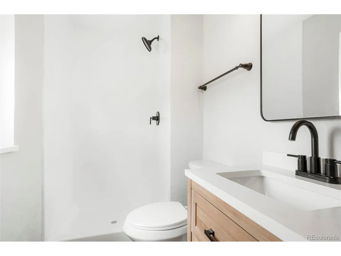 Photo of 13202 Olmsted Pl