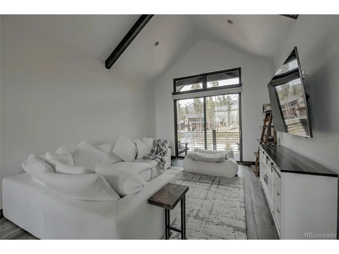 Photo of 89 Barton Way