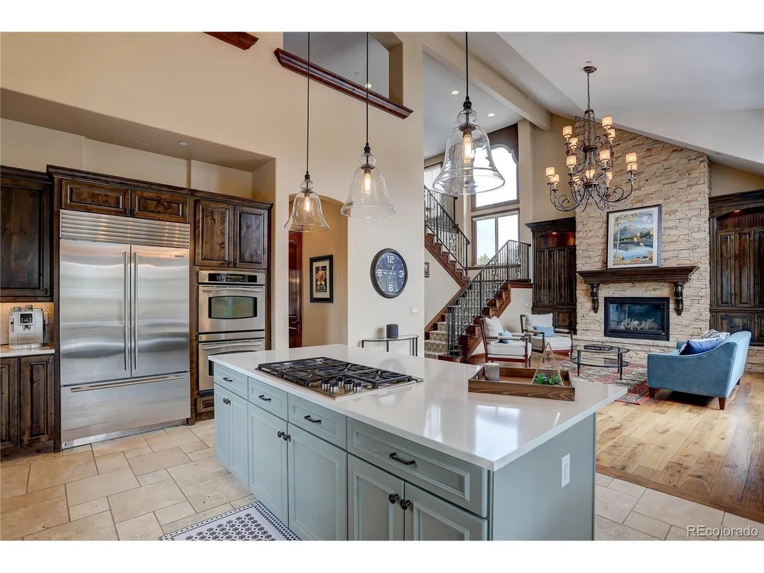 Photo of 6103 Huron Ln