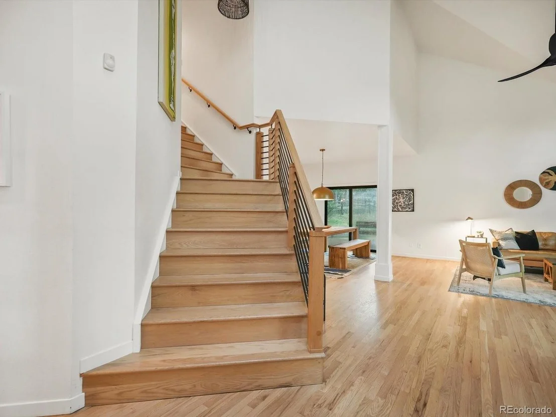 Photo of 2395 Pine Tree Ln
