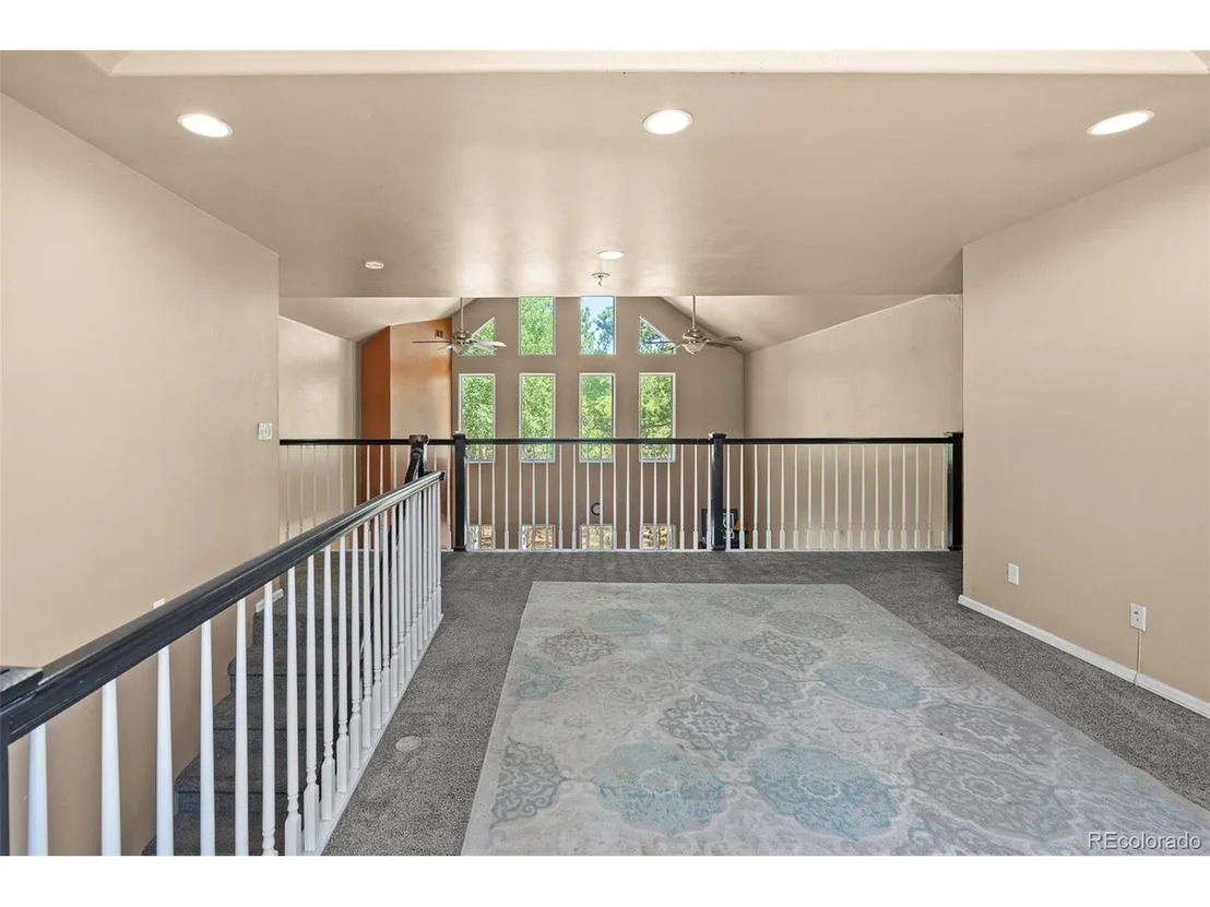 Photo of 114 Ranier Ln