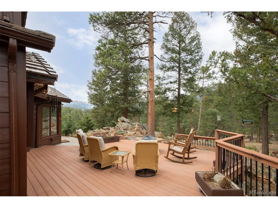 Photo of 261 Whiskey Jay Hill Rd
