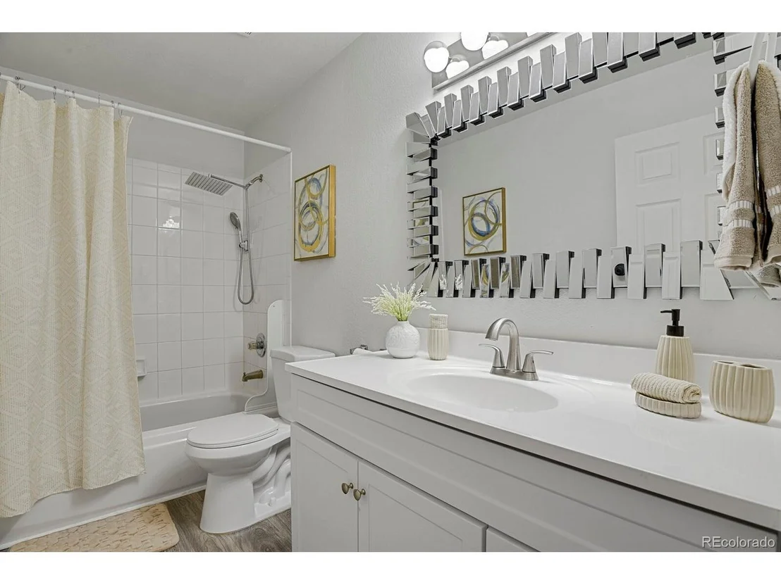 Photo of 2642 Devonshire Ct