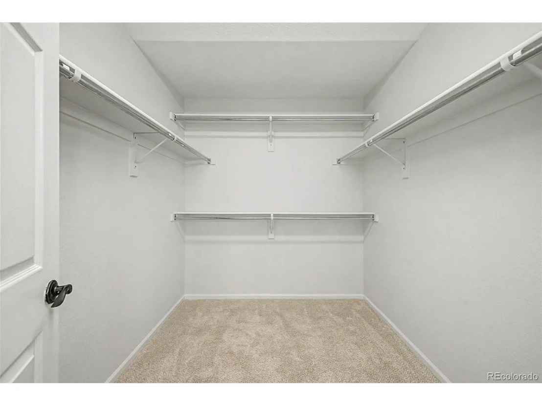 Photo of 2829 Breezy Ln