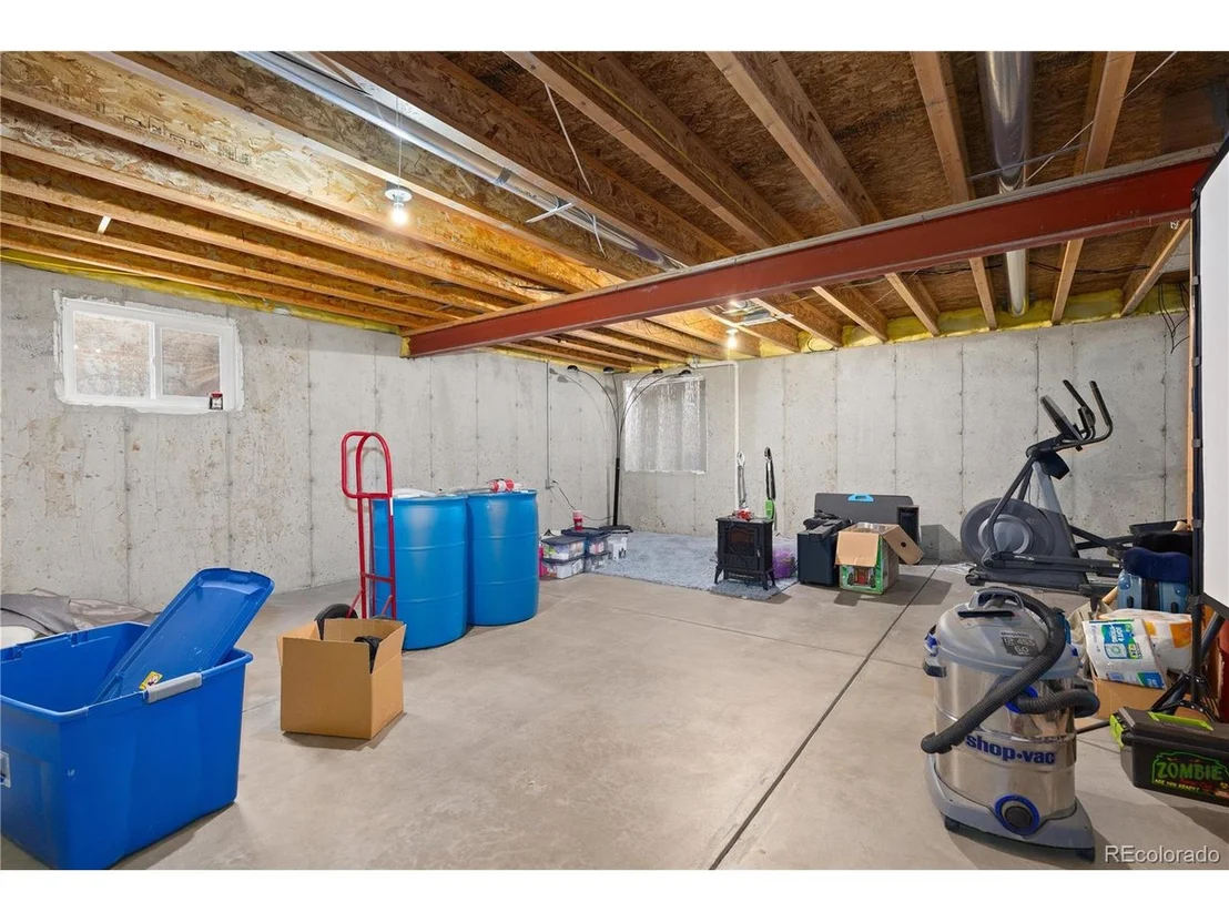 Photo of 1829 Chesapeake Cir