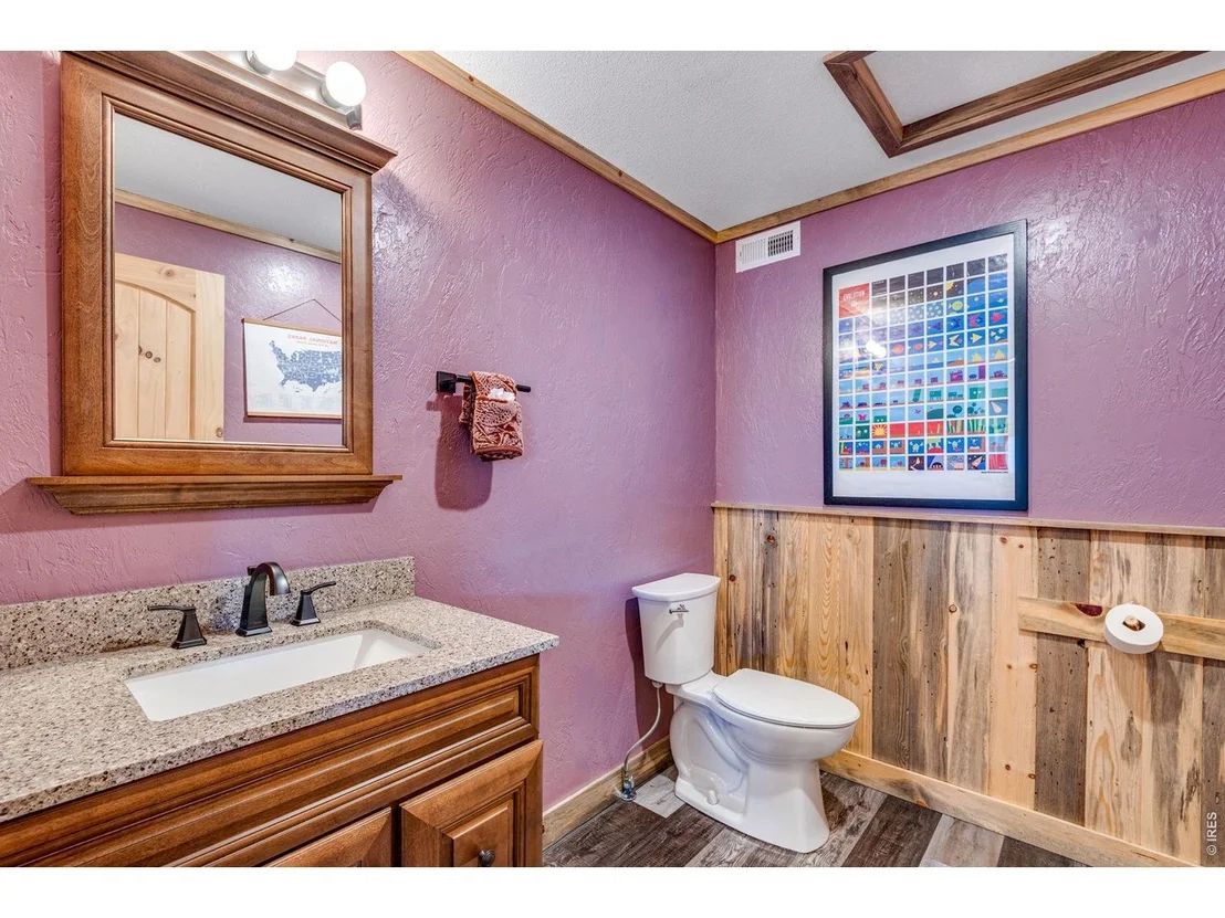 Photo of 80 Lookout Dr