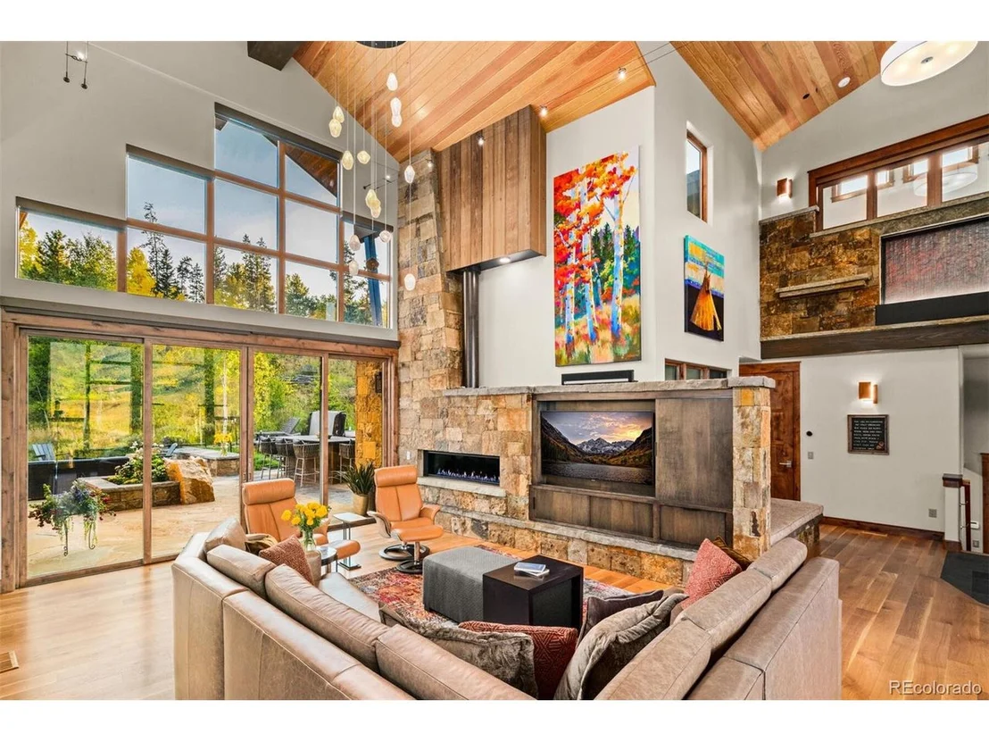 Photo of 2230 Golden Eagle Rd