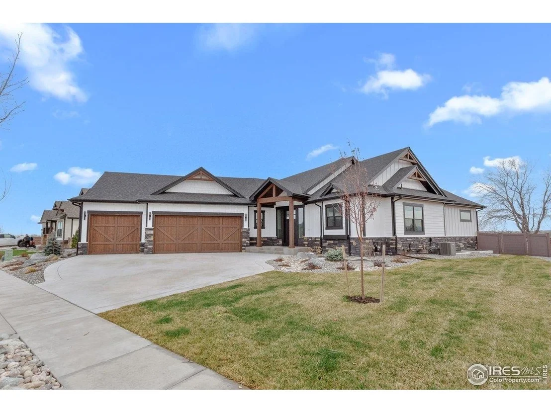 Photo of 1291 Swan Peter Dr