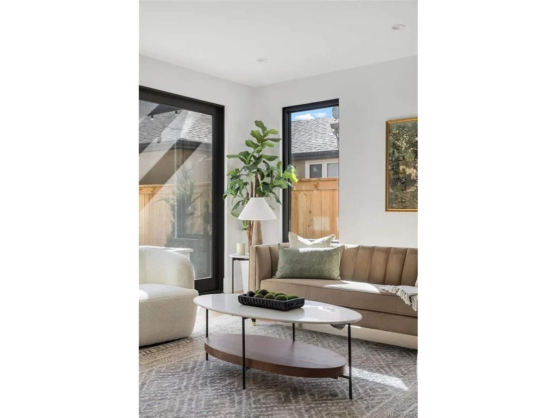 Photo of 334 Jackson St