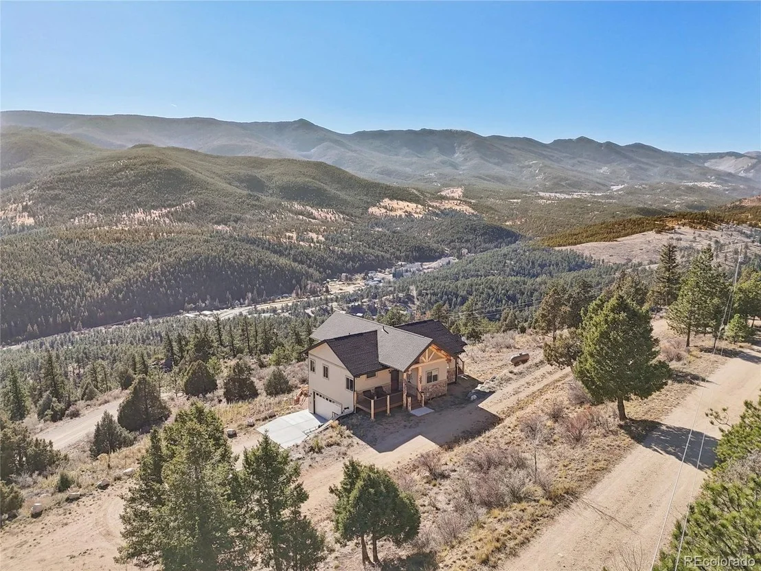Photo of 884 Pine Hollow Road