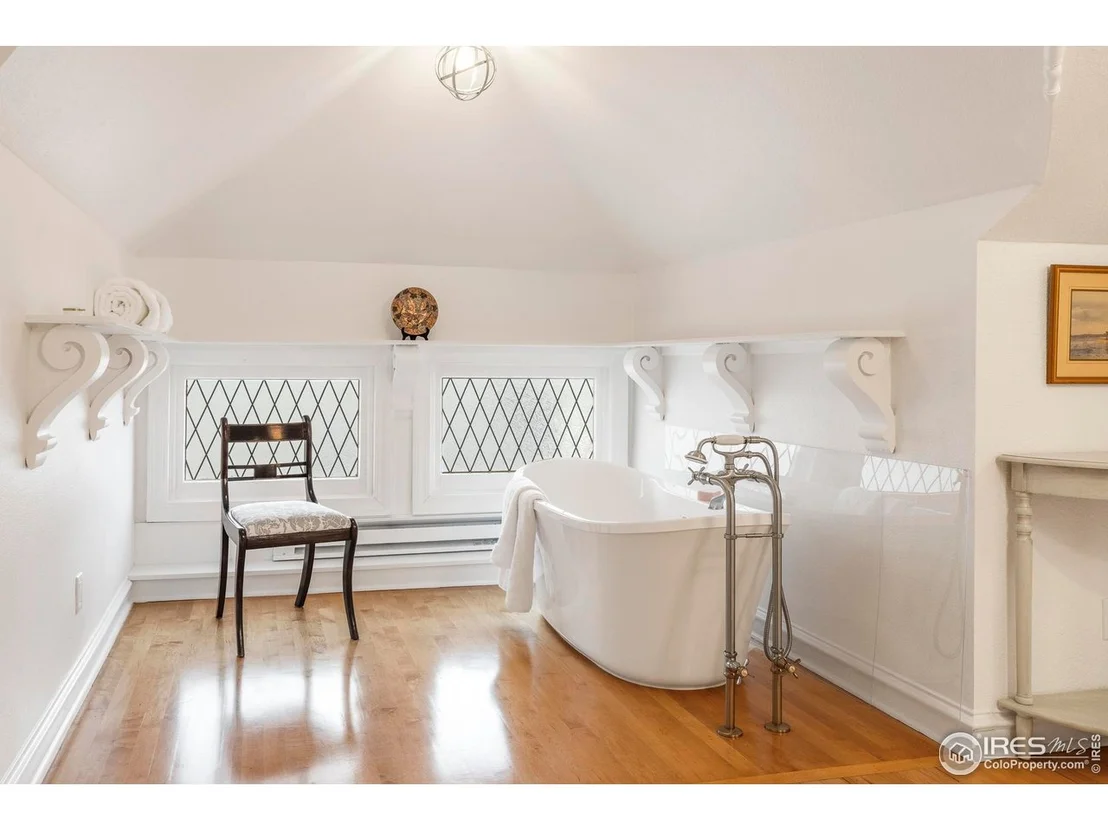 Photo of 745 Highland Ave