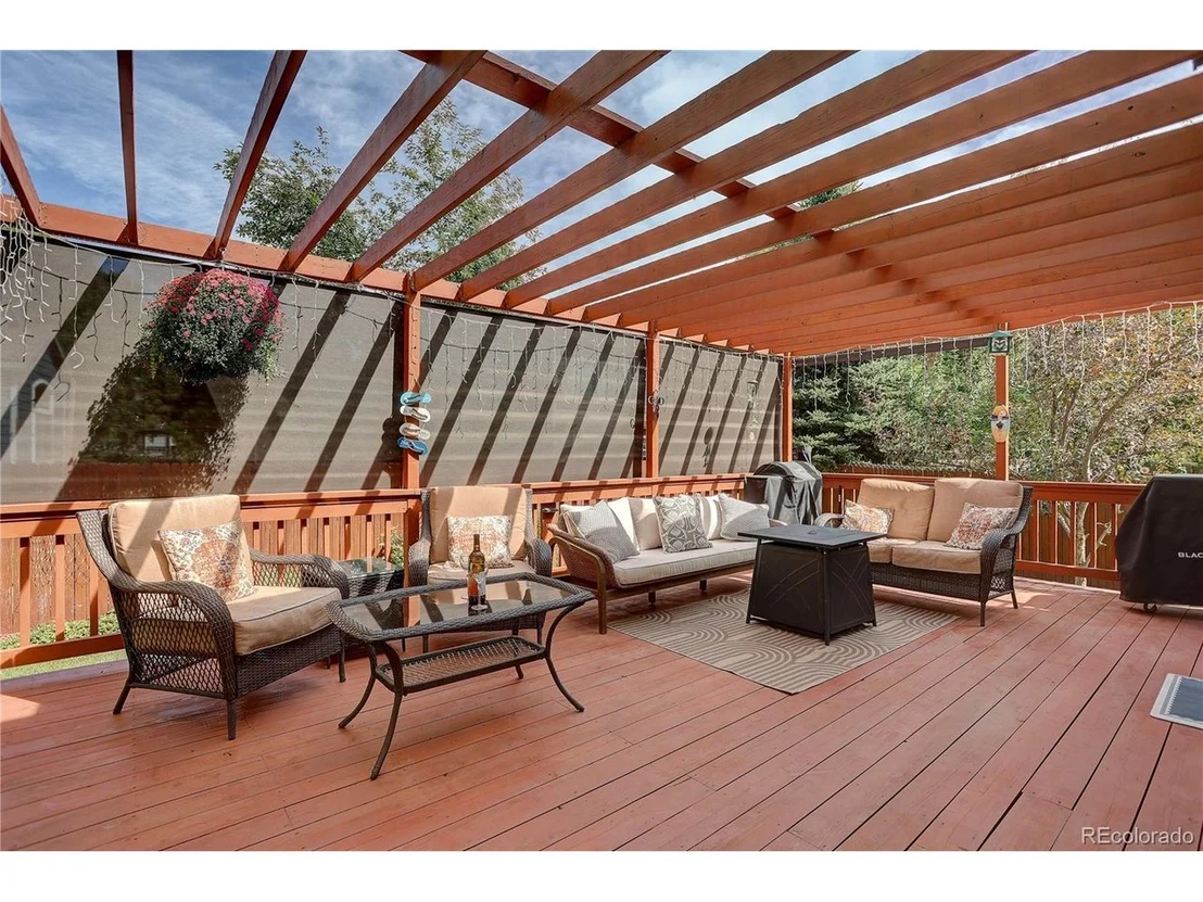 Photo of 1516 Red Mountain Dr