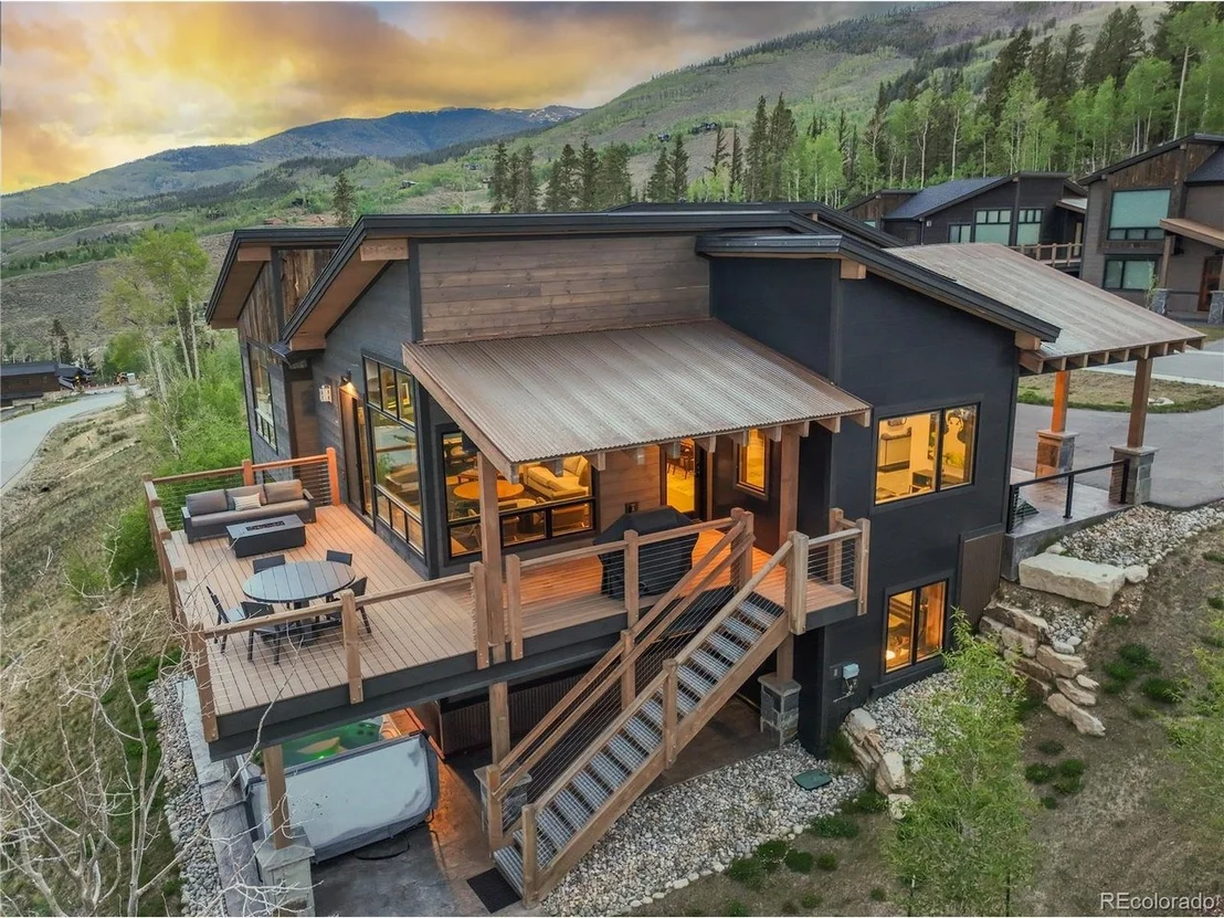 Photo of 27 Fly Caster Ln