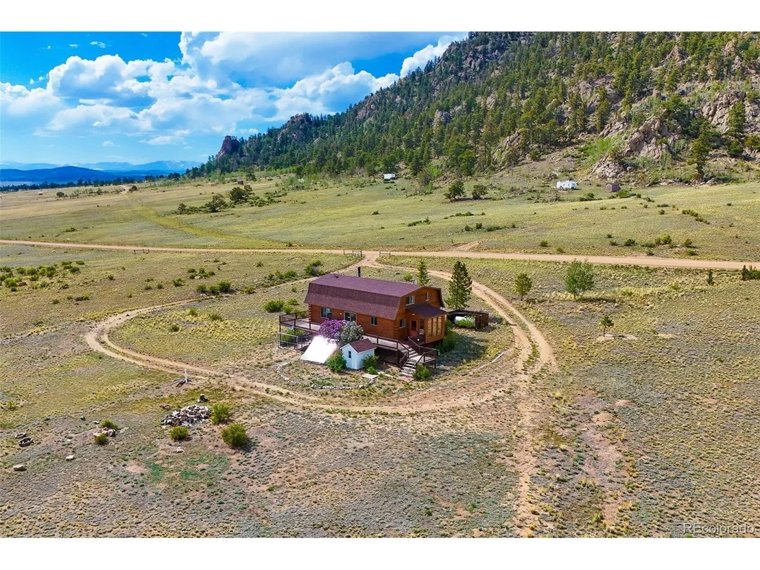 Photo of 7256 Jefferson Rd