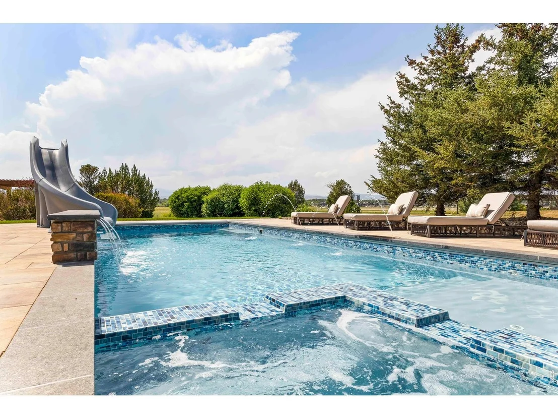Photo of 3941 Roaring Fork Dr