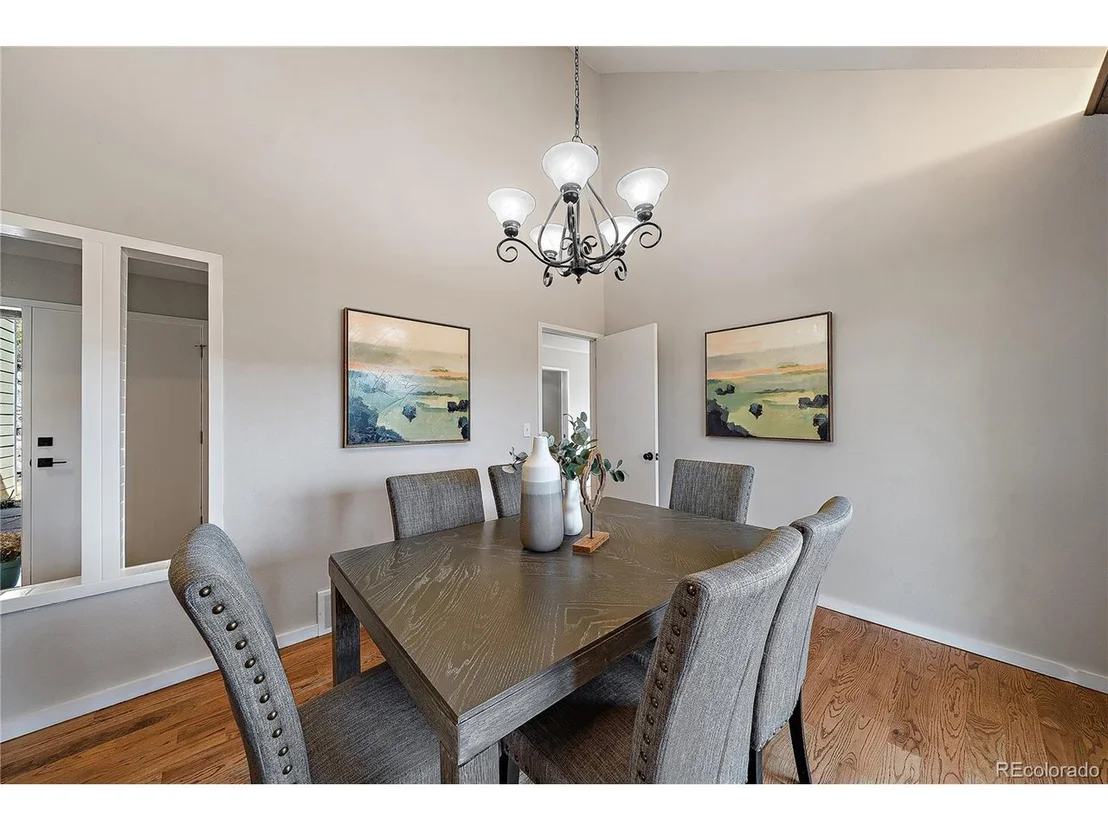 Photo of 6537 Vesuvius Rd