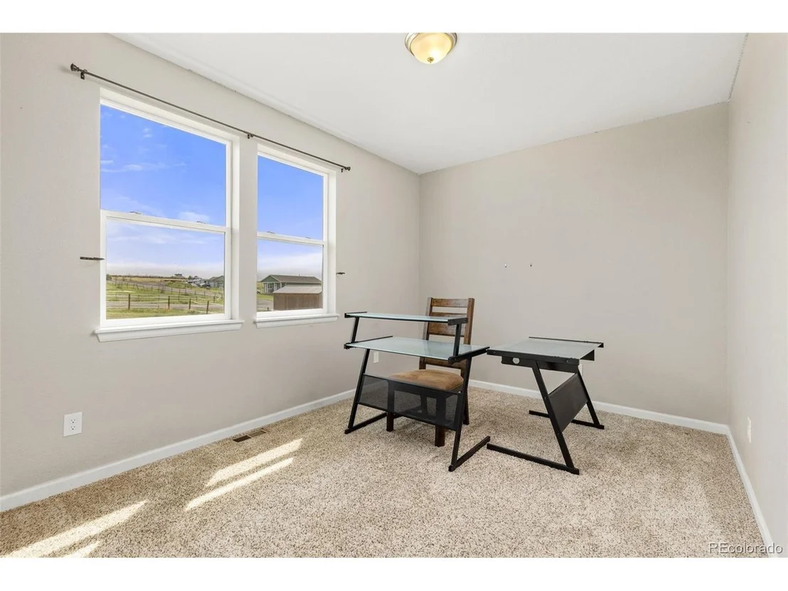 Photo of 1419 4th Pl