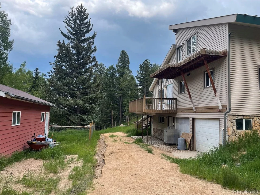 Photo of 760 N Pine Dr