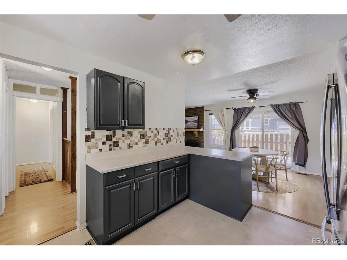 Photo of 445 Hickory Pl