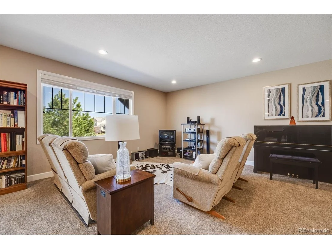 Photo of 13912 Ashgrove Cir