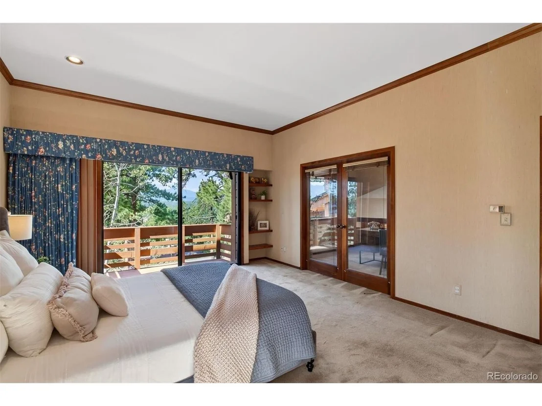 Photo of 1644 Tamarac Dr