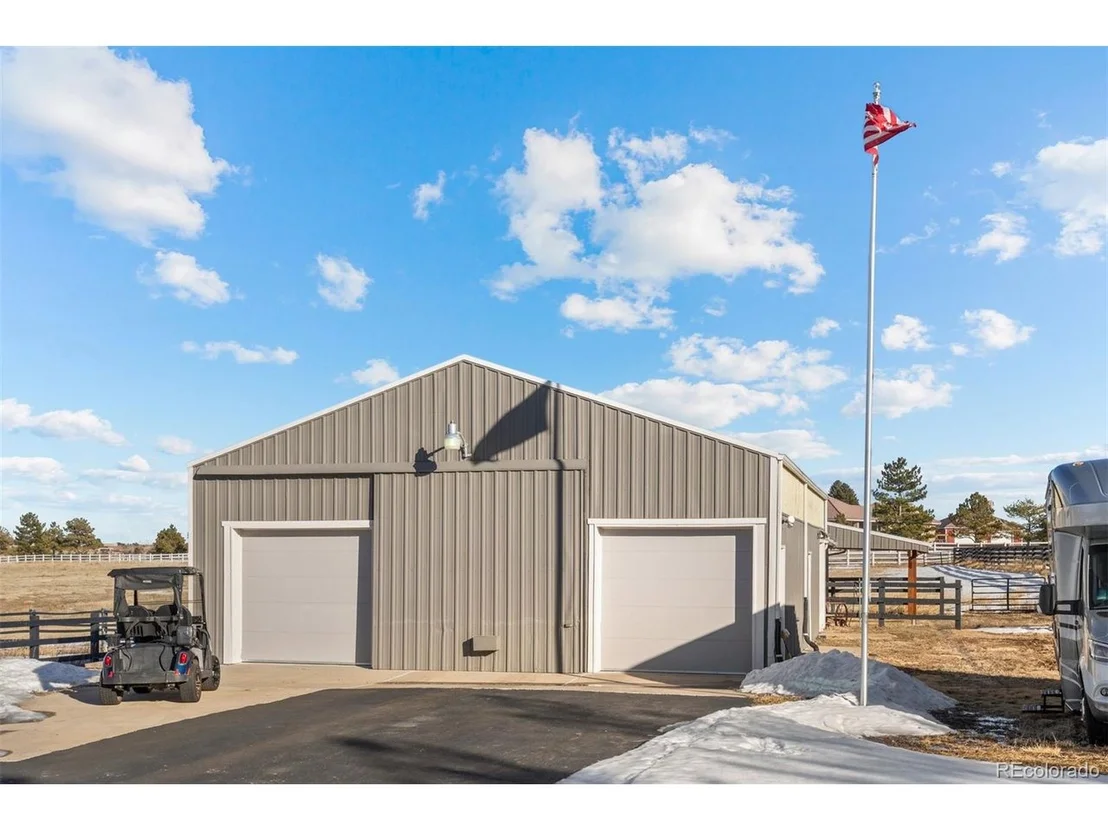 Photo of 8740 Hilltop Rd