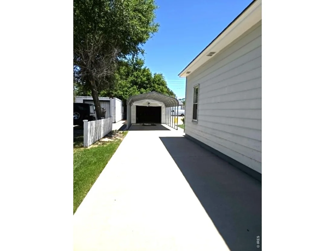 Photo of 218 Maple St