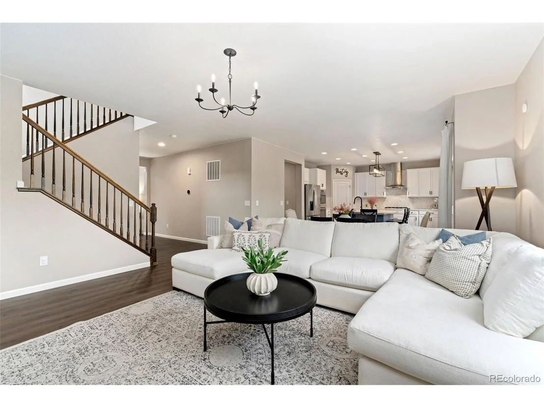Photo of 1178 Mcmurdo Cir