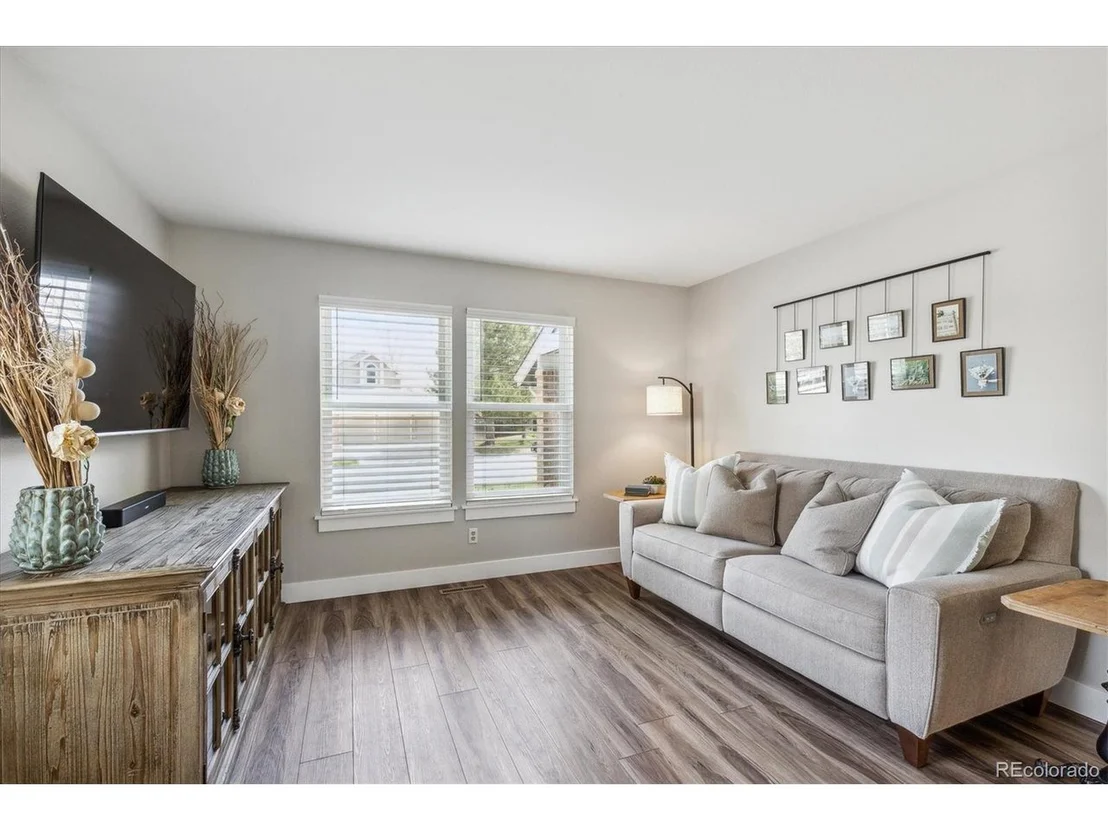 Photo of 7423 Berkeley Cir