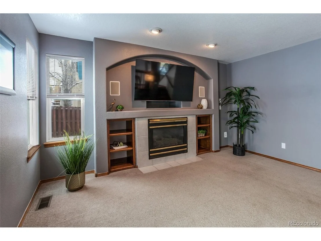 Photo of 555 Cherrywood Dr