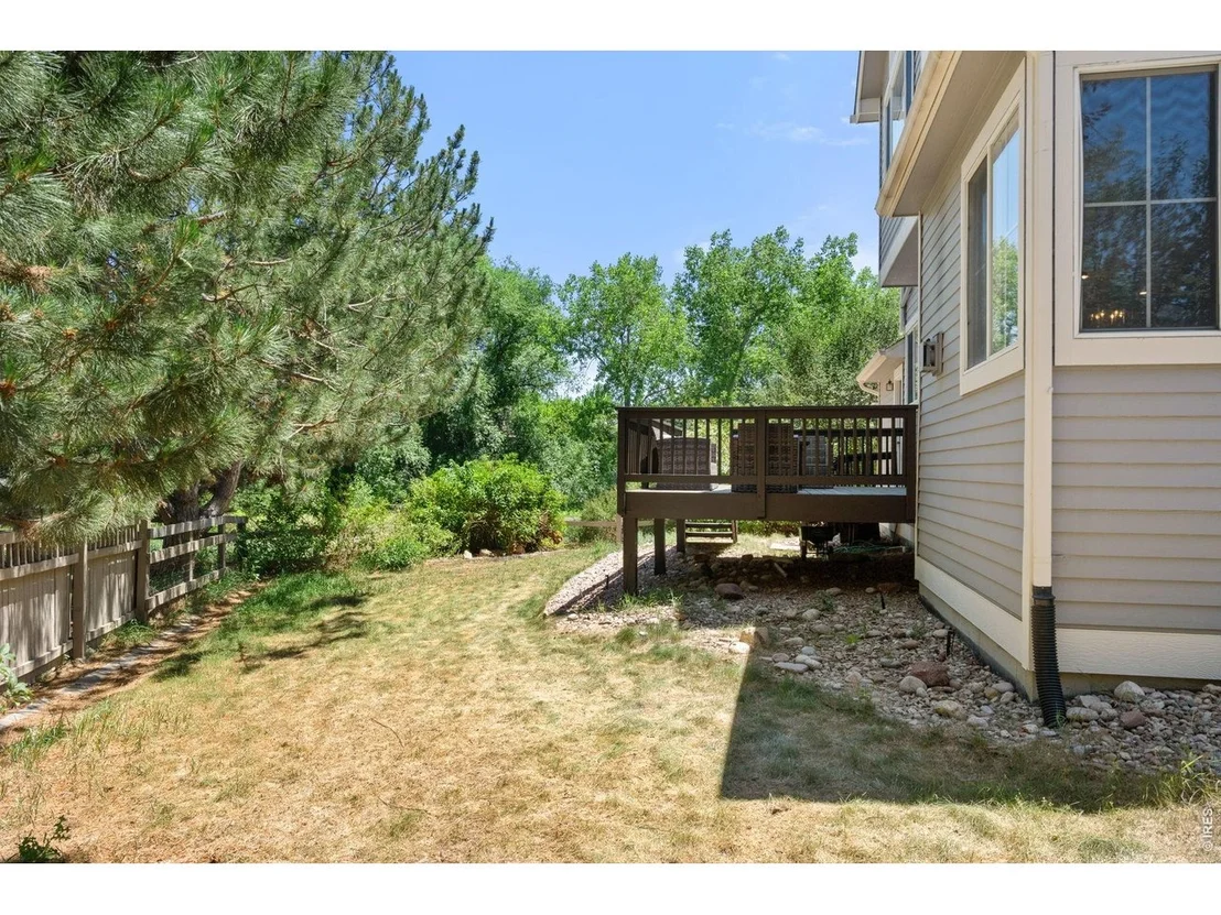 Photo of 339 Lodgewood Pt
