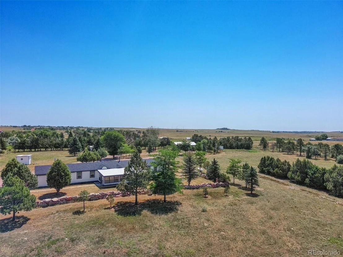 Photo of 12825 Garrett Rd