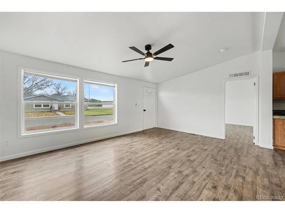 Photo of 70 Jennifer Cir