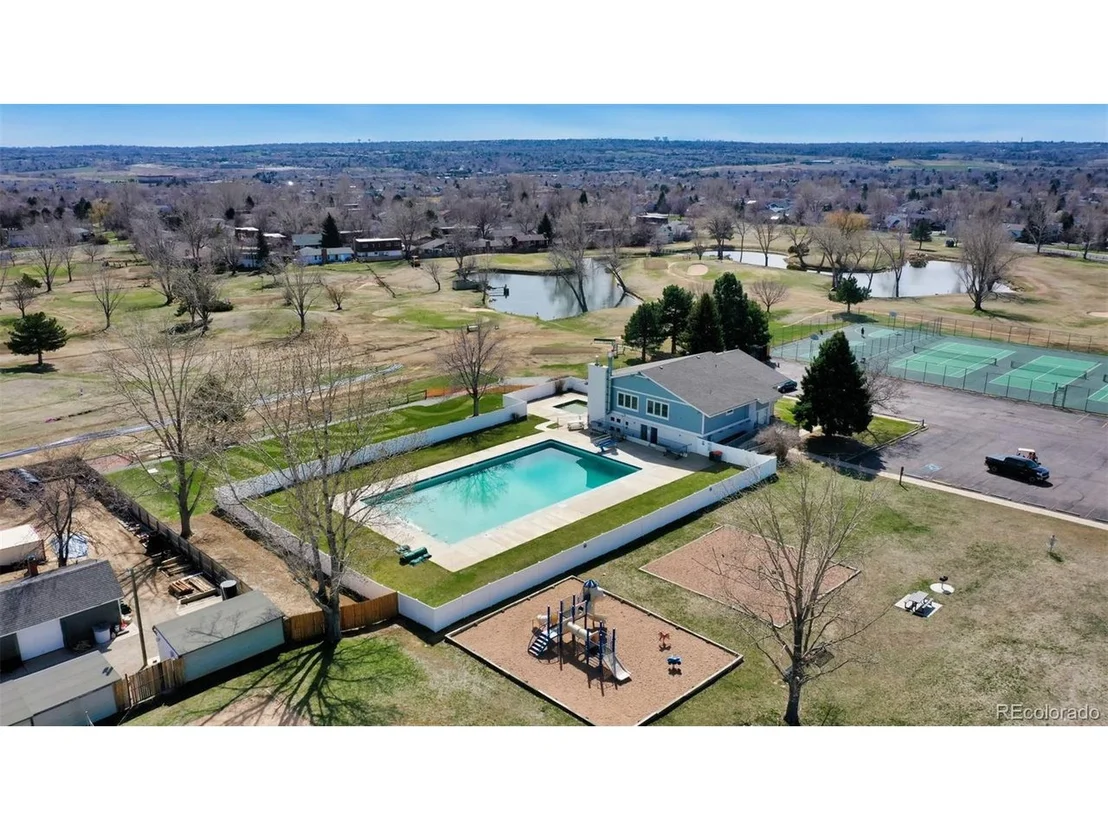 Photo of 325 Mulberry Cir
