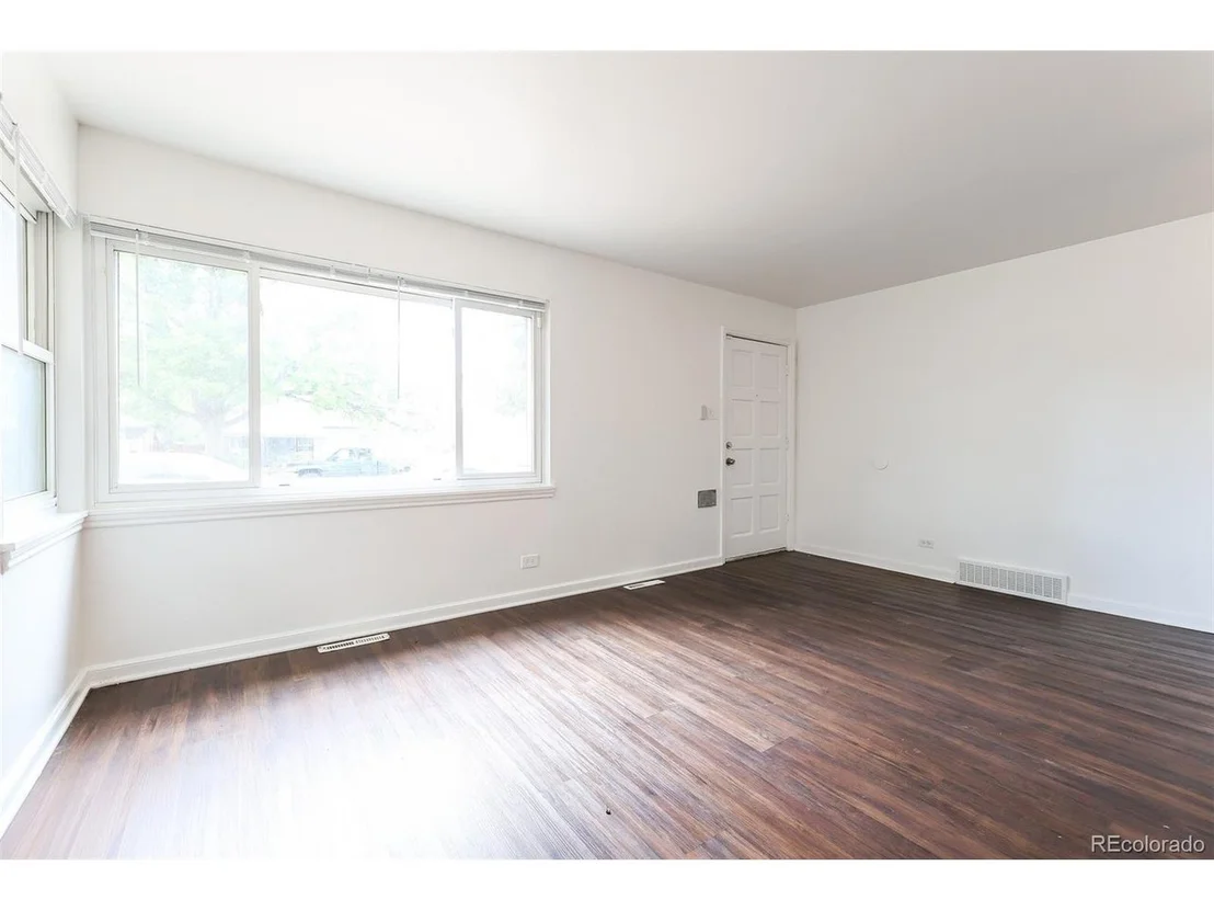 Photo of 1616 Newark St