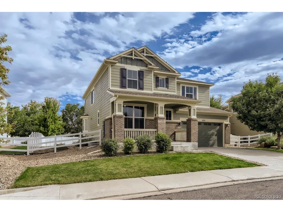 Photo of 4951 Eagan Cir