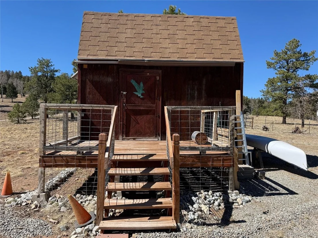 Photo of 909 Pitchfork Rd