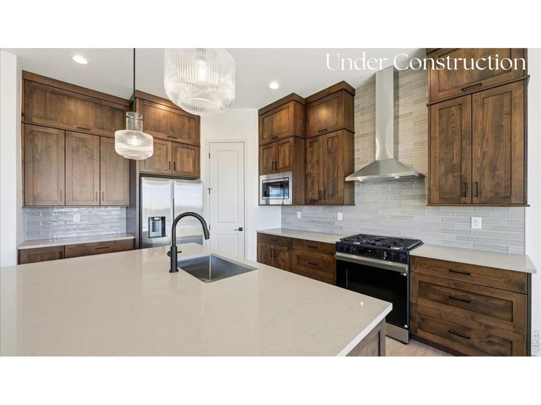 Photo of 823 Clydesdale Dr