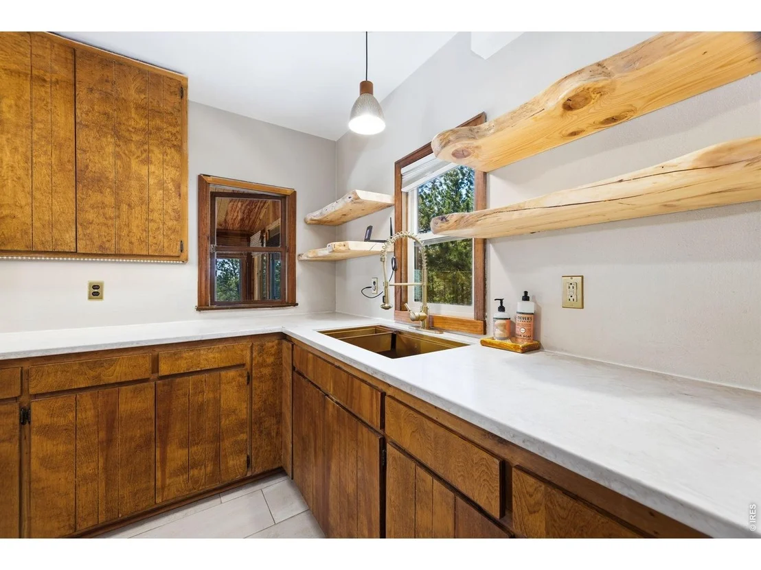 Photo of 128 Elk Rd